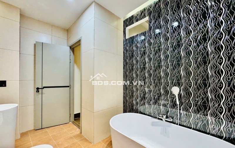 Nhà hẻm ô tô Quang Trung – Gần sân bay Tân Sơn Nhất